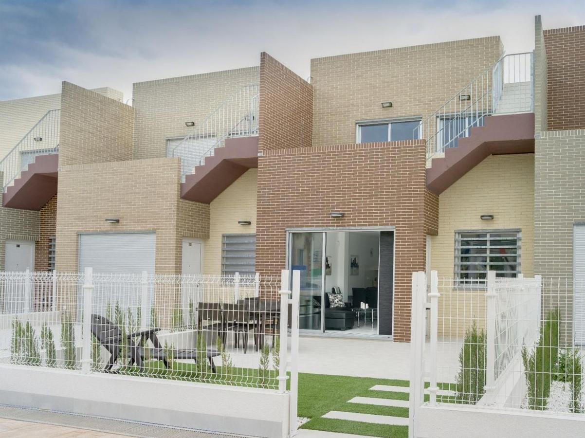 Vivienda Aguas Nuevas Familiar & Deportivo Apartment ตอร์เรเวียคา ภายนอก รูปภาพ