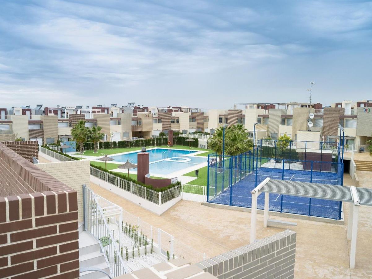 Vivienda Aguas Nuevas Familiar & Deportivo Apartment ตอร์เรเวียคา ภายนอก รูปภาพ