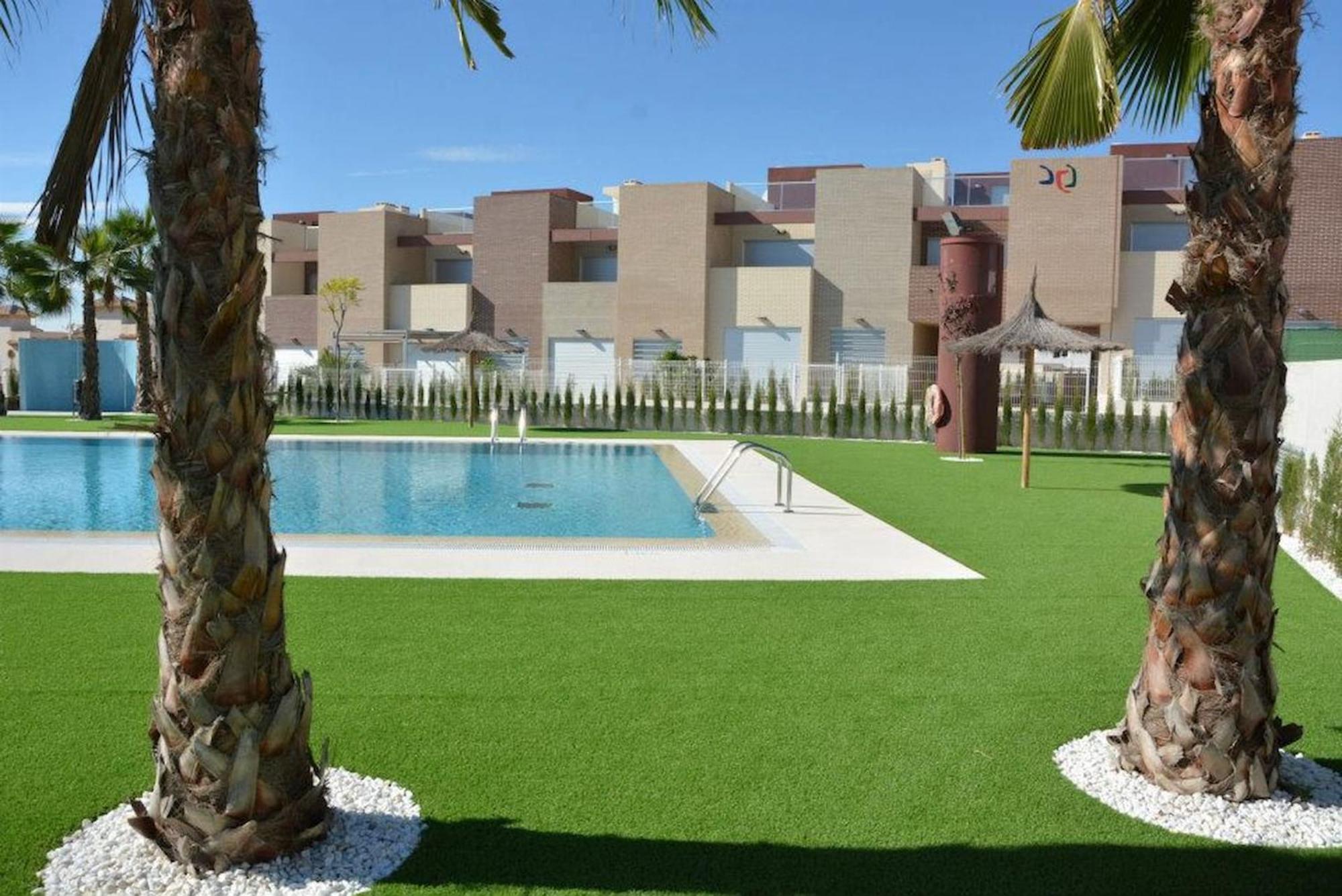 Vivienda Aguas Nuevas Familiar & Deportivo Apartment ตอร์เรเวียคา ภายนอก รูปภาพ