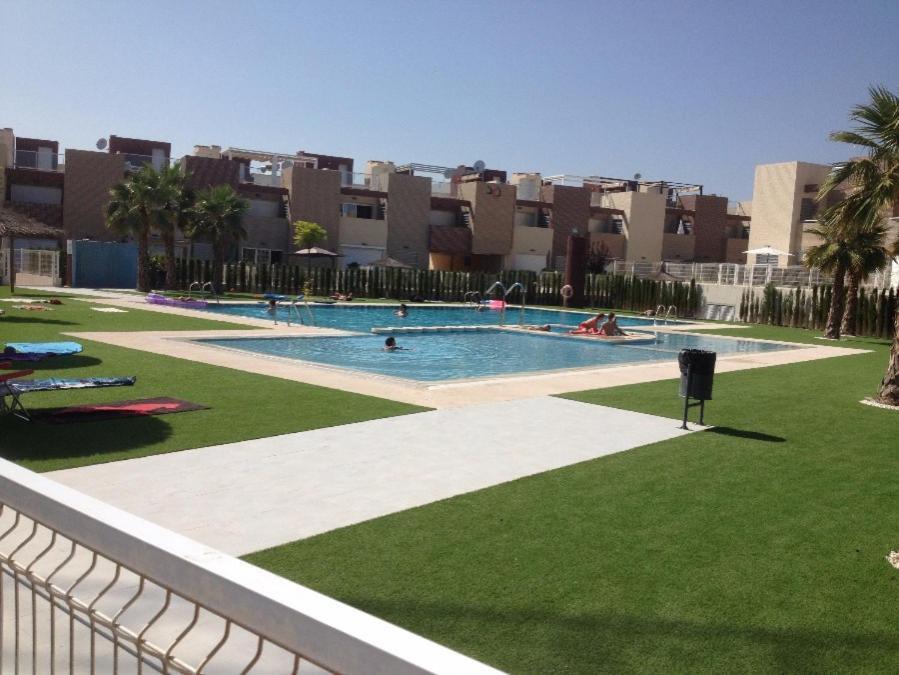 Vivienda Aguas Nuevas Familiar & Deportivo Apartment ตอร์เรเวียคา ภายนอก รูปภาพ